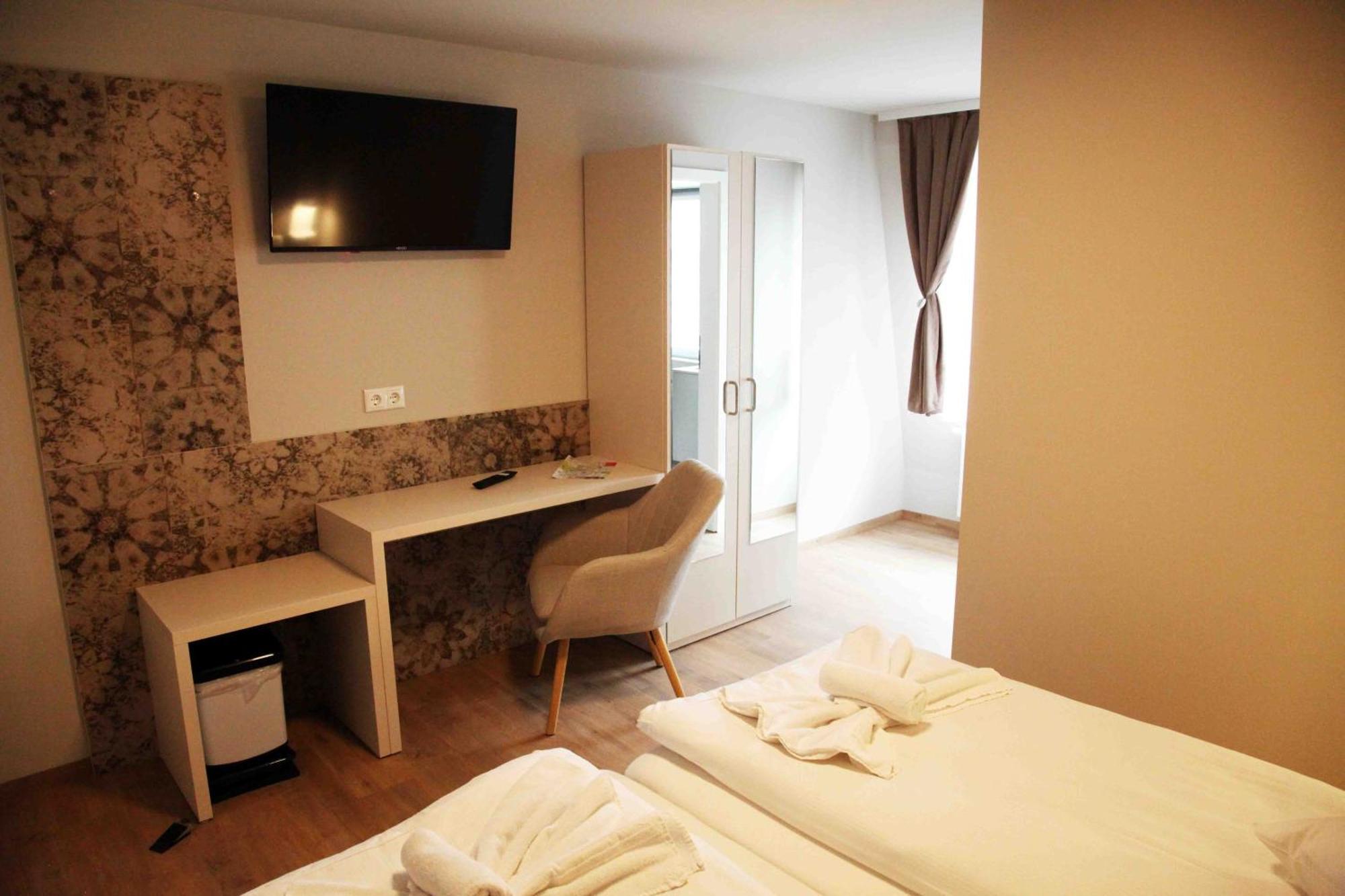 Hotel Colosseo 3*